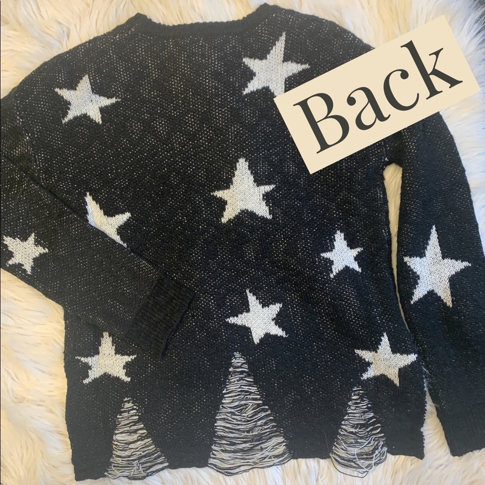 Star Sweater Snag Look - Distressed - Picture 4 of 4